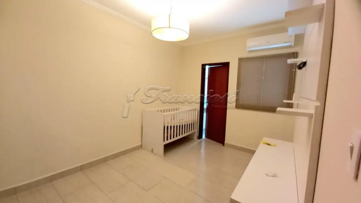 Foto 9 de Casa com 2 quartos à venda, 188m2 em Itapetininga - SP