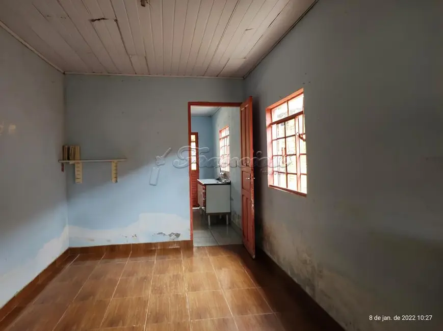 Foto 1 de Casa com 2 quartos à venda, 368m2 em Vila Hungria, Itapetininga - SP