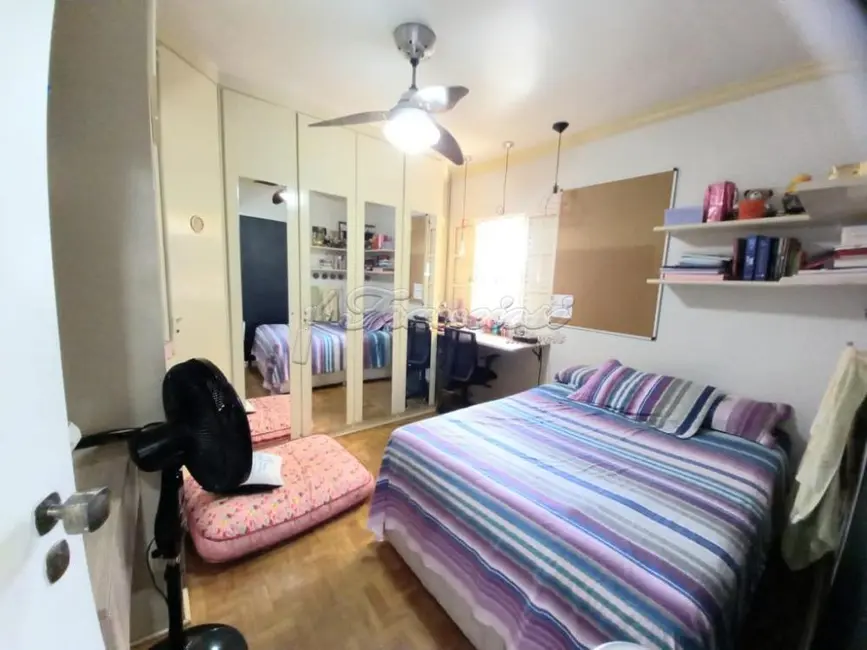 Casa com 4 quartos à venda, 300m2 em Vila Rosa, Itapetininga - SP - imagem 8 Foto 8 de Casa com 4 quartos à venda, 300m2 em Vila Rosa, Itapetininga - SP