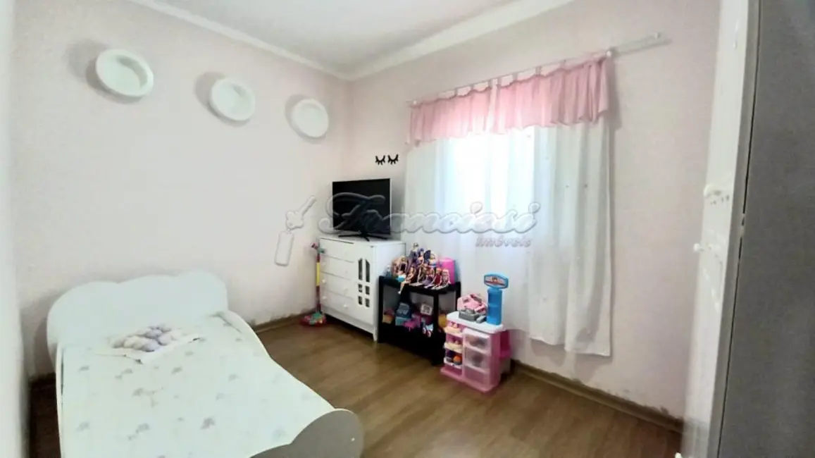 Casa com 2 quartos à venda, 150m2 em Itapetininga - SP - imagem 4 Foto 4 de Casa com 2 quartos à venda, 150m2 em Itapetininga - SP
