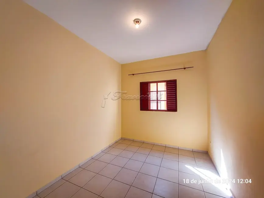 Foto 6 de Casa com 3 quartos para alugar, 107m2 em Parque Atenas do Sul, Itapetininga - SP