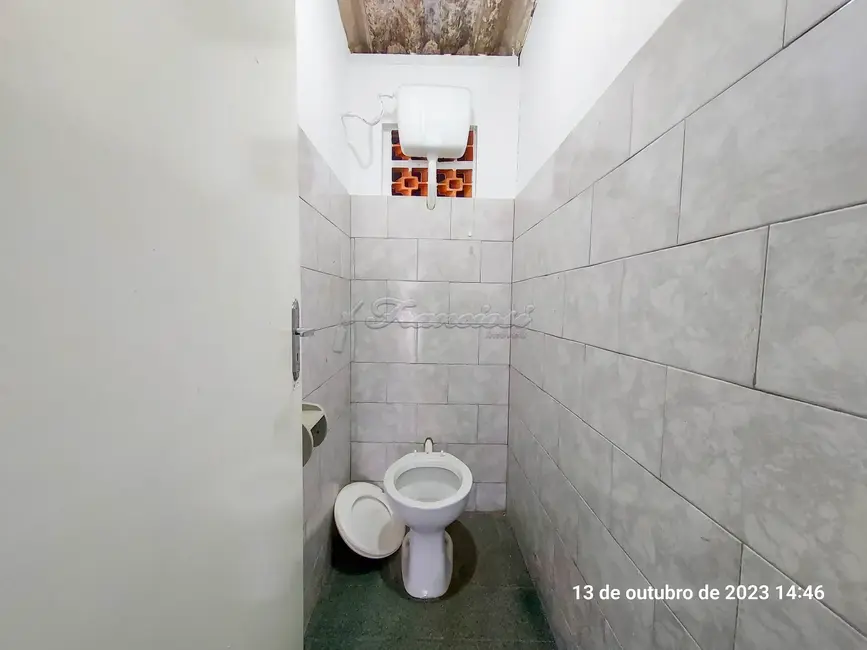 Prédio Inteiro para alugar, 226m2 em Centro, Itapetininga - SP - imagem 4 Foto 4 de Prédio Inteiro para alugar, 226m2 em Centro, Itapetininga - SP