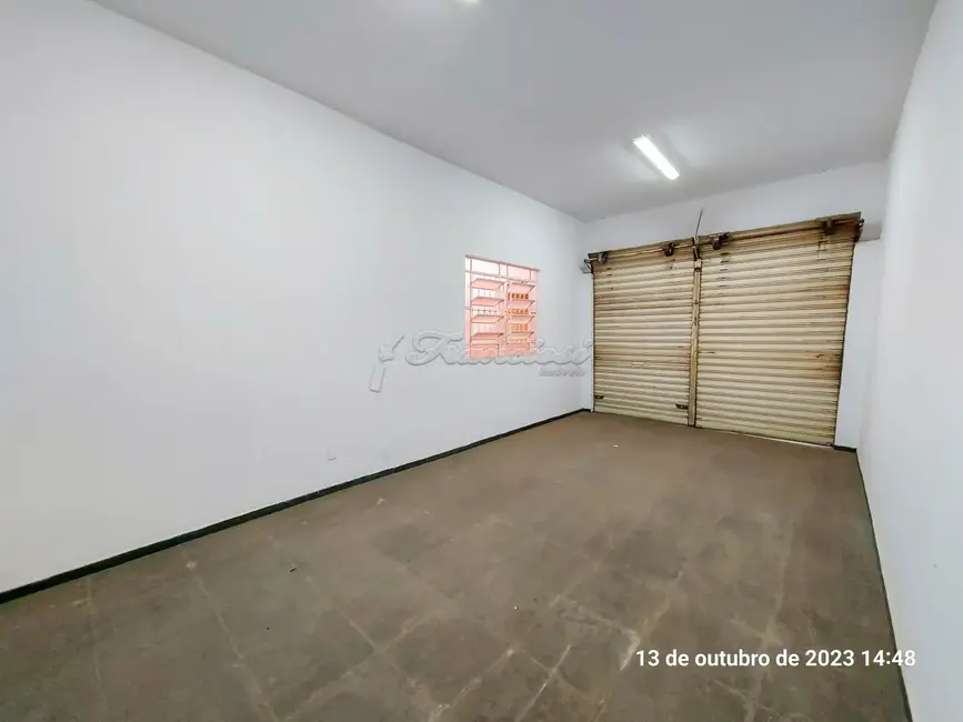Prédio Inteiro para alugar, 226m2 em Centro, Itapetininga - SP - imagem 7 Foto 7 de Prédio Inteiro para alugar, 226m2 em Centro, Itapetininga - SP