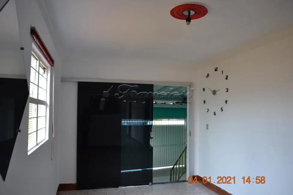 Foto 2 de Casa com 3 quartos à venda, 250m2 em Vila Nova Itapetininga, Itapetininga - SP