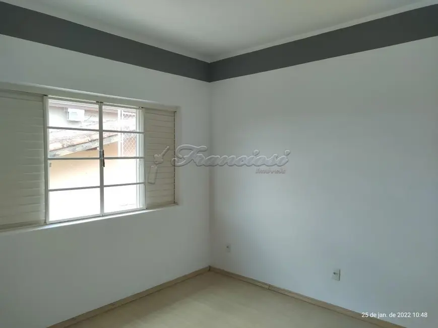 Loja com 3 quartos à venda, 300m2 em Vila Maria, Itapetininga - SP - imagem 9 Foto 9 de Loja com 3 quartos à venda, 300m2 em Vila Maria, Itapetininga - SP
