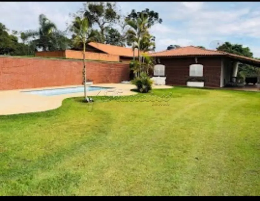 Foto 3 de Fazenda / Haras à venda, 1750m2 em Itapetininga - SP