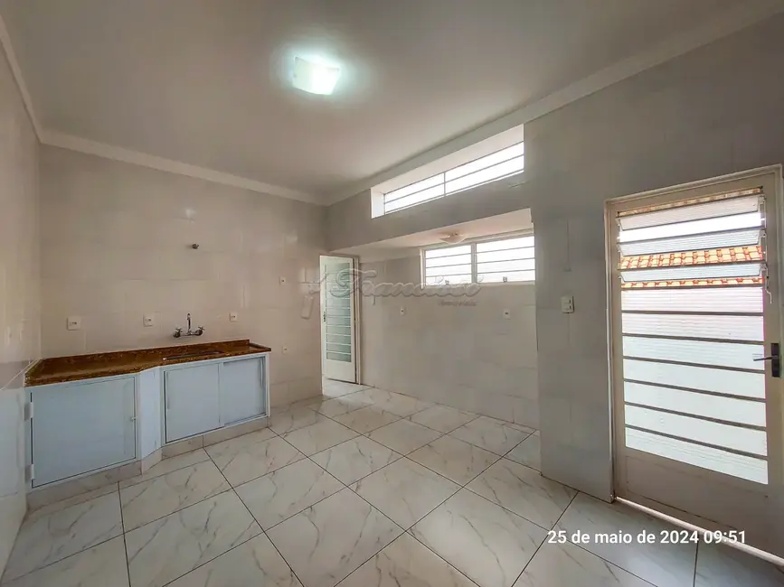 Loja para alugar, 105m2 em Centro, Itapetininga - SP - imagem 9 Foto 9 de Loja para alugar, 105m2 em Centro, Itapetininga - SP