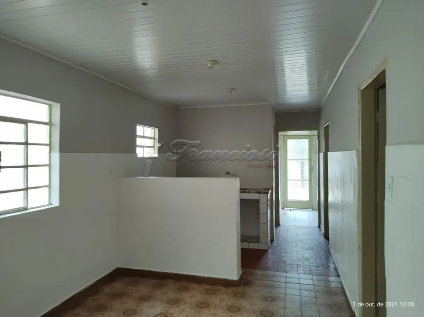Casa com 3 quartos à venda, 200m2 em Vila Santa Isabel, Itapetininga - SP - imagem 5 Foto 5 de Casa com 3 quartos à venda, 200m2 em Vila Santa Isabel, Itapetininga - SP