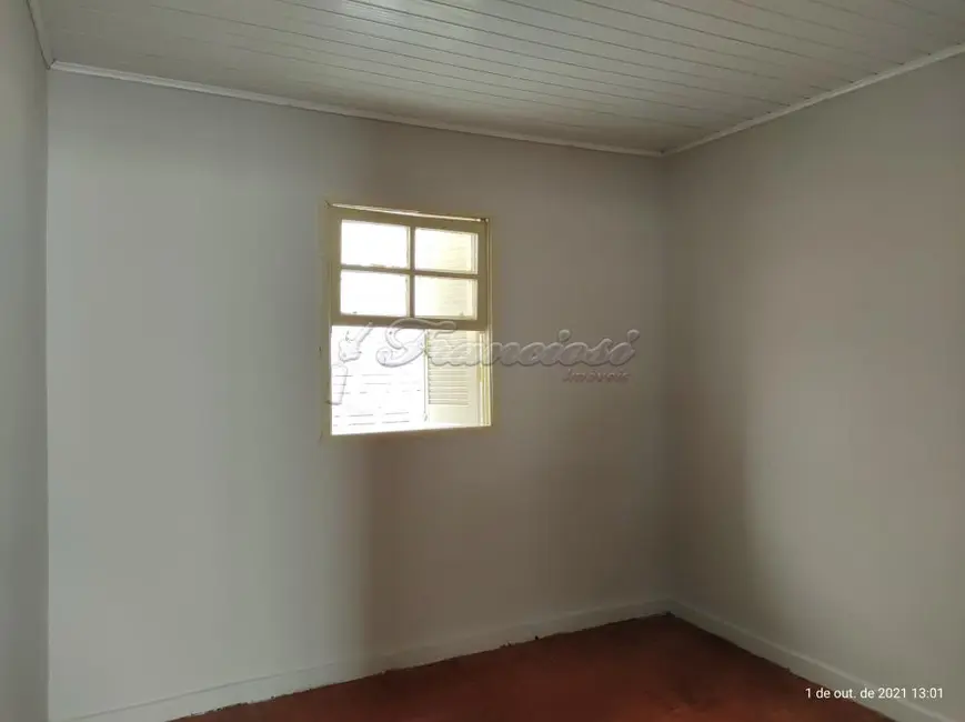 Casa com 3 quartos à venda, 200m2 em Vila Santa Isabel, Itapetininga - SP - imagem 9 Foto 9 de Casa com 3 quartos à venda, 200m2 em Vila Santa Isabel, Itapetininga - SP