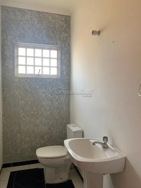 Foto 4 de Casa com 3 quartos à venda, 125m2 em Itapetininga - SP
