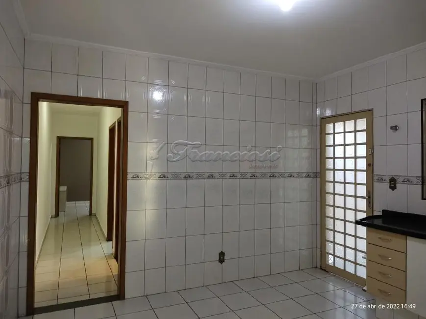 Casa com 2 quartos à venda, 157m2 em Parque Atenas do Sul, Itapetininga - SP - imagem 5 Foto 5 de Casa com 2 quartos à venda, 157m2 em Parque Atenas do Sul, Itapetininga - SP