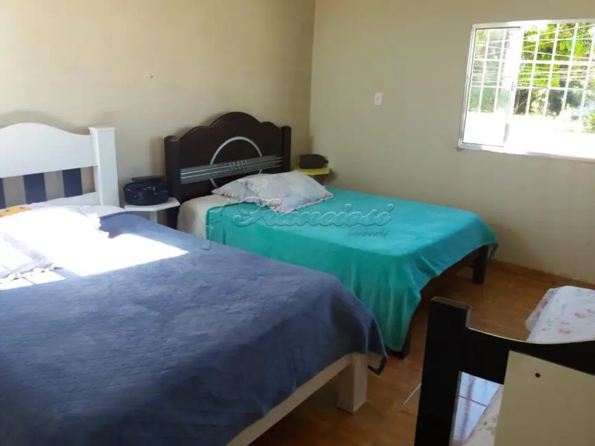 Casa com 3 quartos à venda, 150m2 em Jardim Fogaça, Itapetininga - SP - imagem 5 Foto 5 de Casa com 3 quartos à venda, 150m2 em Jardim Fogaça, Itapetininga - SP