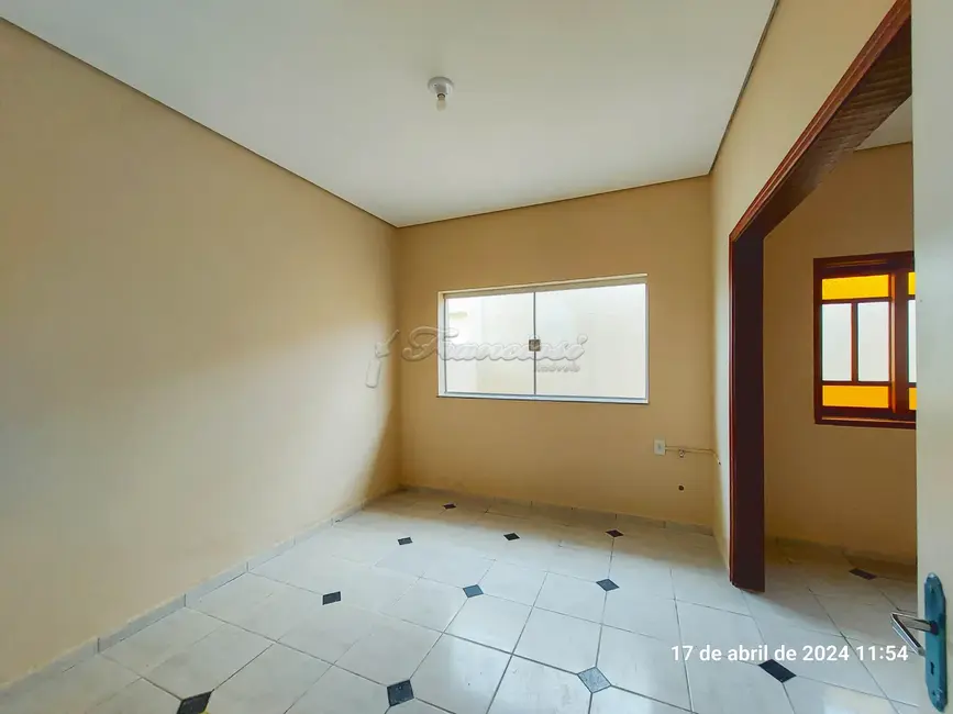 Foto 3 de Loja para alugar, 222m2 em Vila Nova, Itapetininga - SP