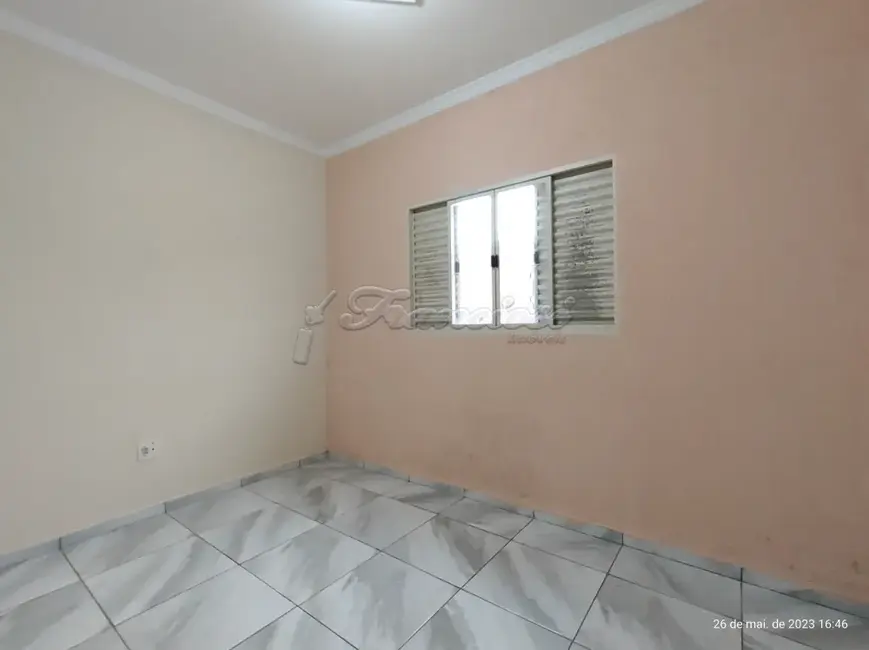 Foto 7 de Casa com 3 quartos para alugar, 150m2 em Jardim Brasil, Itapetininga - SP