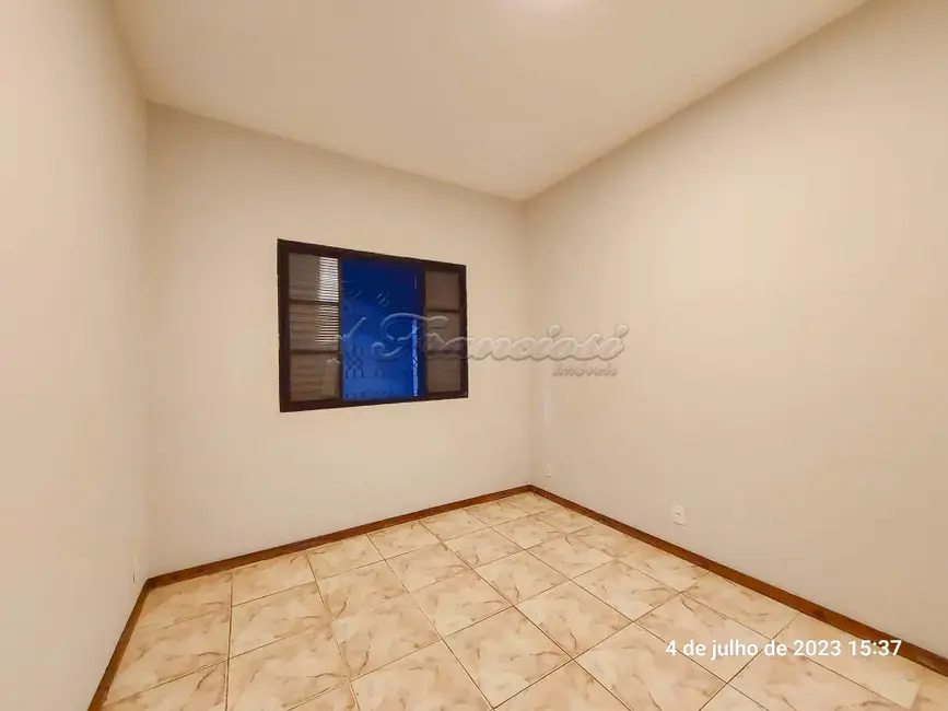 Casa com 3 quartos à venda, 163m2 em Vila Nova Itapetininga, Itapetininga - SP - imagem 8 Foto 8 de Casa com 3 quartos à venda, 163m2 em Vila Nova Itapetininga, Itapetininga - SP