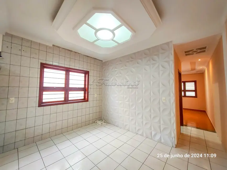 Foto 6 de Casa com 3 quartos para alugar, 117m2 em Jardim Fogaça, Itapetininga - SP