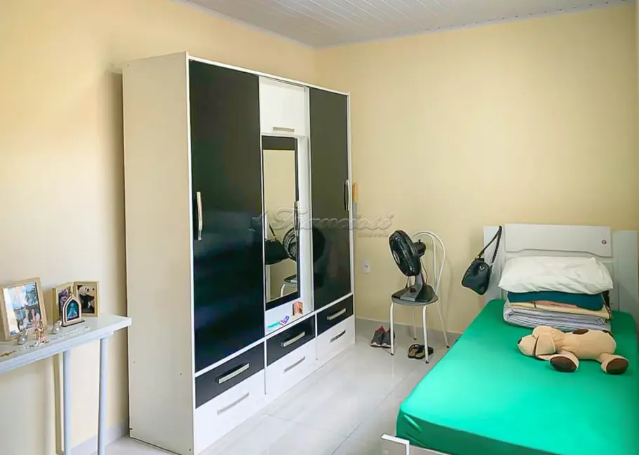 Casa com 2 quartos à venda, 76m2 em Itapetininga - SP - imagem 5 Foto 5 de Casa com 2 quartos à venda, 76m2 em Itapetininga - SP