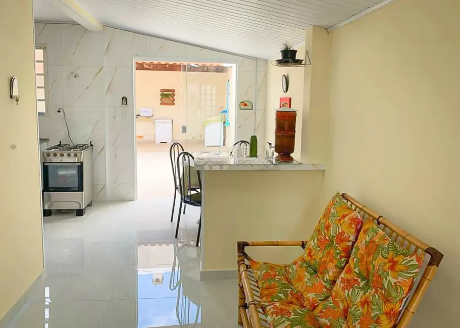 Casa com 2 quartos à venda, 76m2 em Itapetininga - SP - imagem 3 Foto 3 de Casa com 2 quartos à venda, 76m2 em Itapetininga - SP