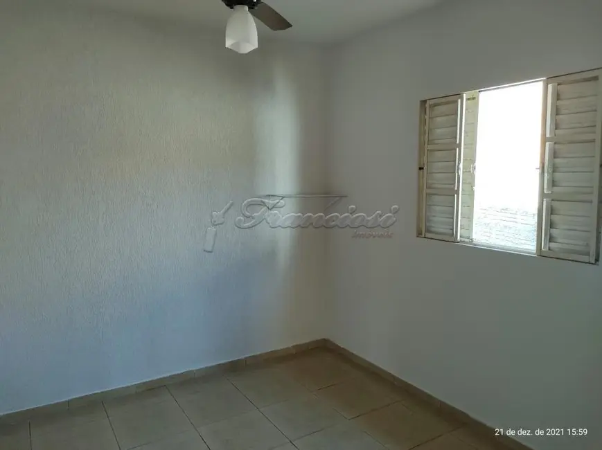 Casa com 2 quartos à venda, 206m2 em Jardim Santa Inêz, Itapetininga - SP - imagem 9 Foto 9 de Casa com 2 quartos à venda, 206m2 em Jardim Santa Inêz, Itapetininga - SP