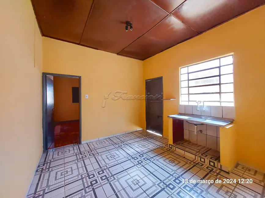 Foto 4 de Casa com 2 quartos à venda, 97m2 em Vila Nova, Itapetininga - SP