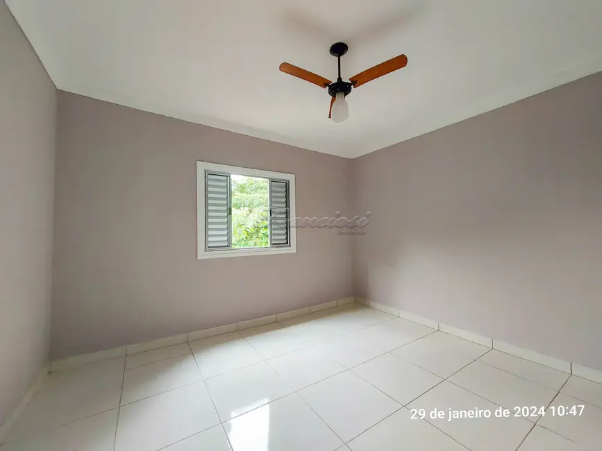 Casa com 2 quartos para alugar, 93m2 em Itapetininga - SP - imagem 8 Foto 8 de Casa com 2 quartos para alugar, 93m2 em Itapetininga - SP