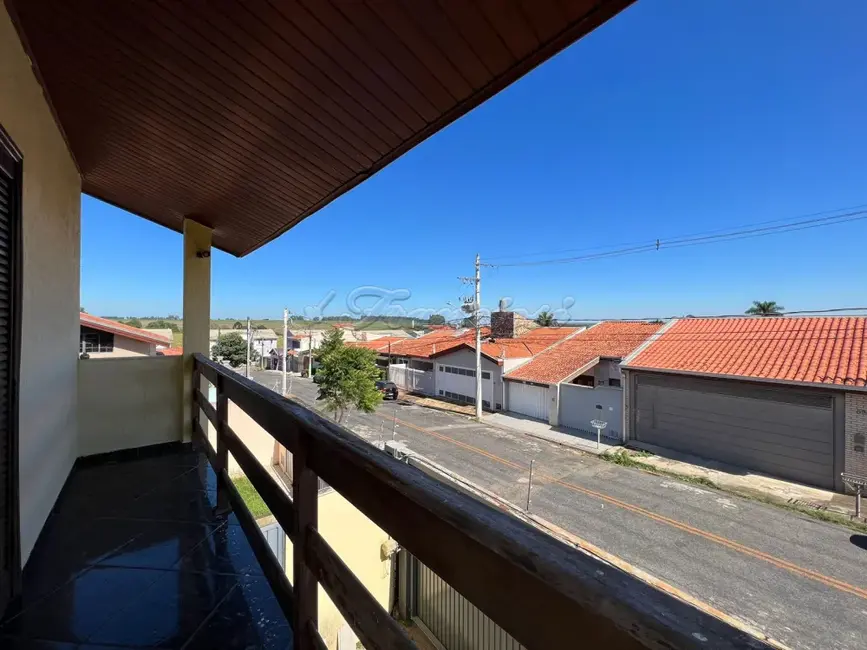 Casa com 4 quartos à venda, 407m2 em Itapetininga - SP - imagem 5 Foto 5 de Casa com 4 quartos à venda, 407m2 em Itapetininga - SP