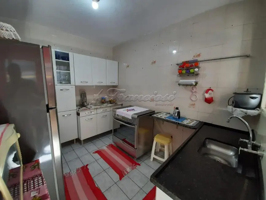 Casa com 2 quartos à venda, 131m2 em Vila Piedade, Itapetininga - SP - imagem 6 Foto 6 de Casa com 2 quartos à venda, 131m2 em Vila Piedade, Itapetininga - SP