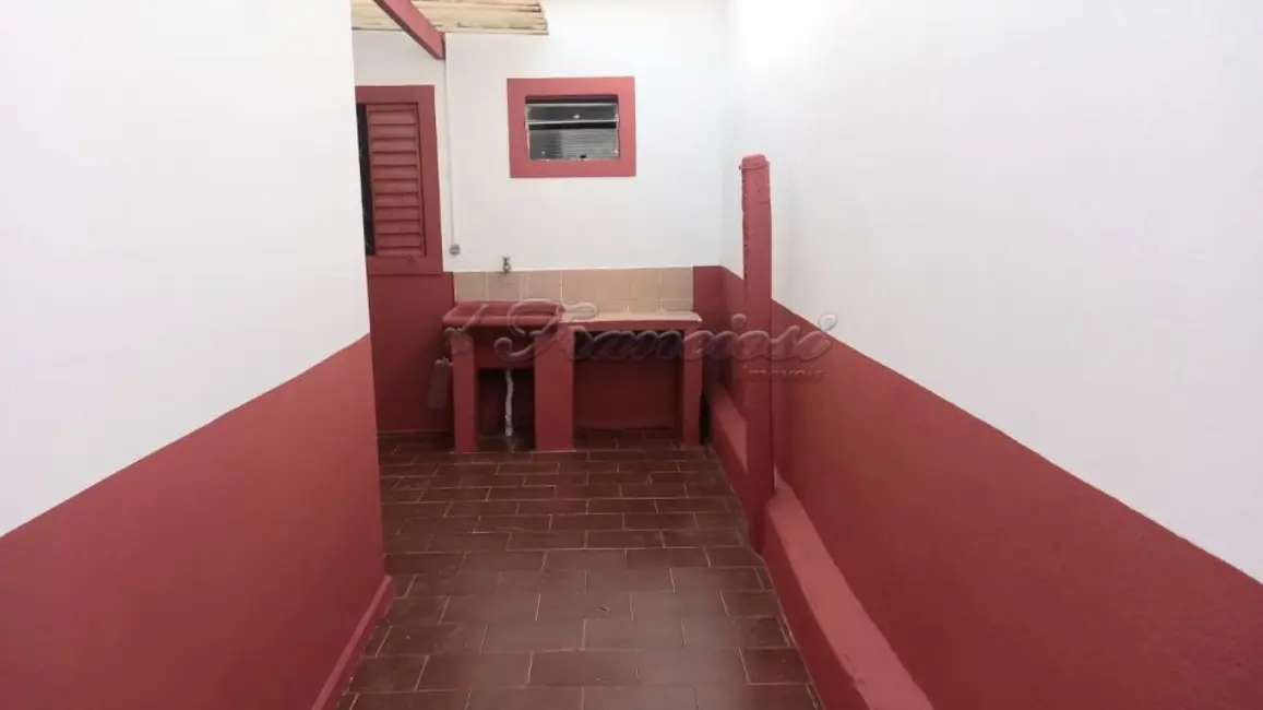 Foto 1 de Casa com 1 quarto à venda, 50m2 em Jardim Monte Santo, Itapetininga - SP