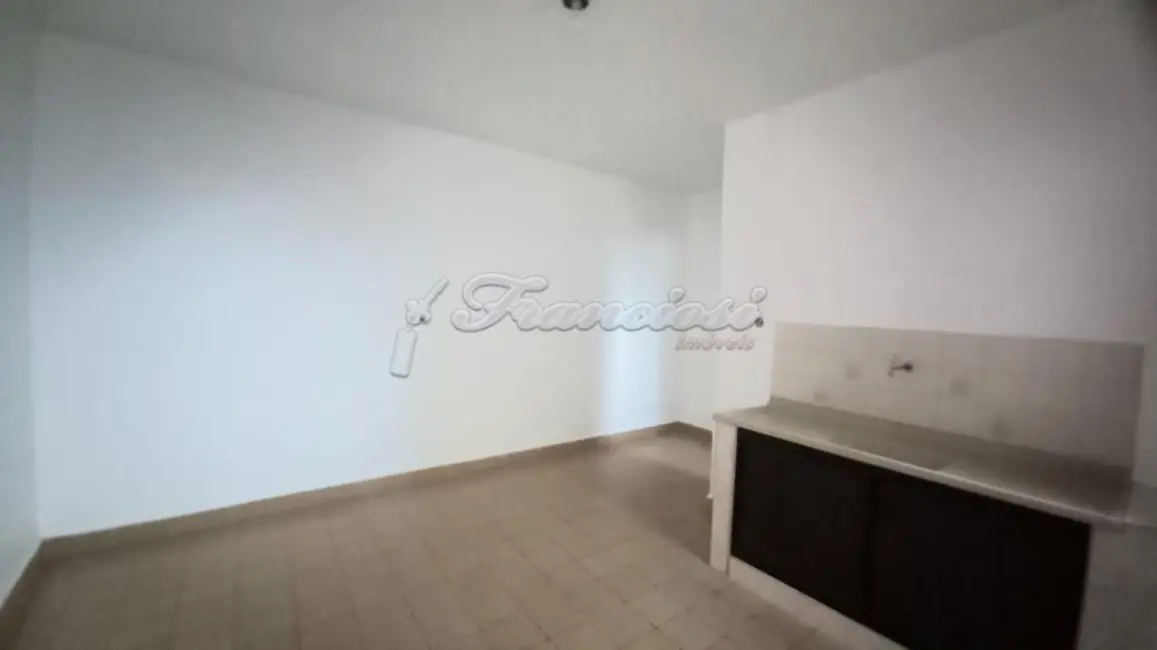 Casa com 1 quarto à venda, 50m2 em Jardim Monte Santo, Itapetininga - SP - imagem 3 Foto 3 de Casa com 1 quarto à venda, 50m2 em Jardim Monte Santo, Itapetininga - SP