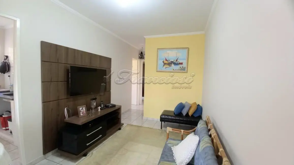 Casa com 2 quartos à venda, 86m2 em Itapetininga - SP - imagem 1 Foto 1 de Casa com 2 quartos à venda, 86m2 em Itapetininga - SP
