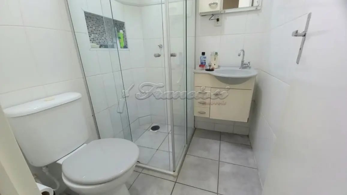 Casa com 2 quartos à venda, 86m2 em Itapetininga - SP - imagem 3 Foto 3 de Casa com 2 quartos à venda, 86m2 em Itapetininga - SP