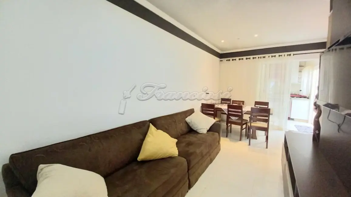 Foto 1 de Casa de Condomínio com 3 quartos à venda, 90m2 em Itapetininga - SP