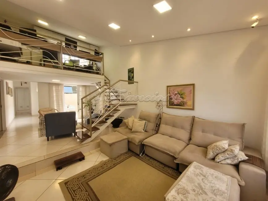 Casa com 3 quartos à venda, 270m2 em Vila Deyse, Itapetininga - SP - imagem 2 Foto 2 de Casa com 3 quartos à venda, 270m2 em Vila Deyse, Itapetininga - SP