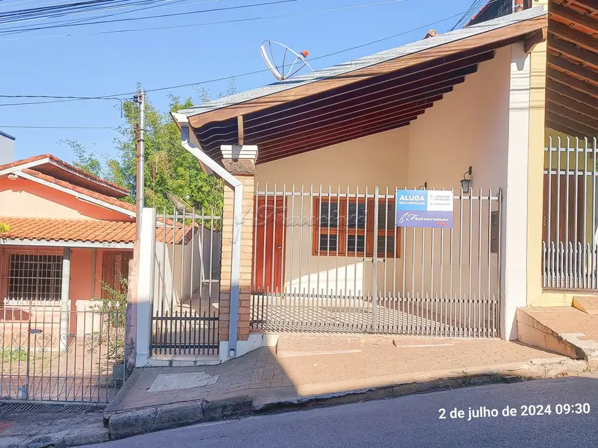 Foto 1 de Casa com 2 quartos para alugar, 90m2 em Vila Rosa, Itapetininga - SP