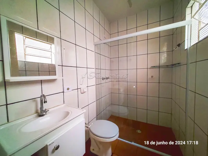 Casa com 3 quartos para alugar, 300m2 em Vila Santana, Itapetininga - SP - imagem 9 Foto 9 de Casa com 3 quartos para alugar, 300m2 em Vila Santana, Itapetininga - SP