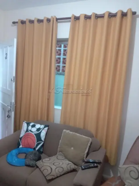 Foto 2 de Apartamento com 2 quartos à venda, 49m2 em Centro, Itapetininga - SP
