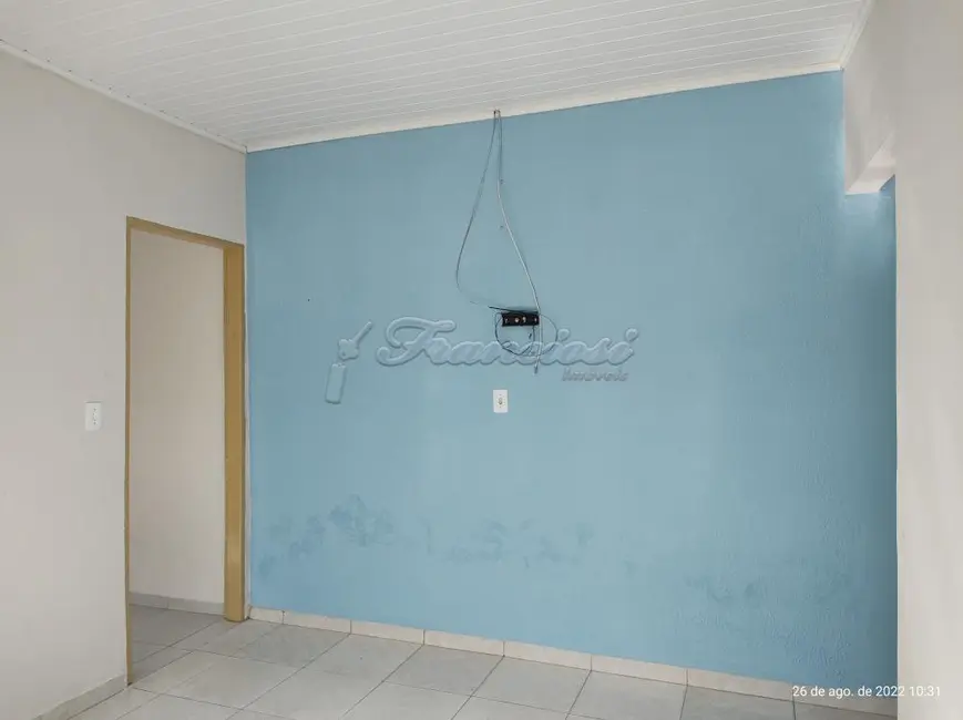 Foto 3 de Casa com 2 quartos à venda, 150m2 em Jardim das Rosas, Itapetininga - SP