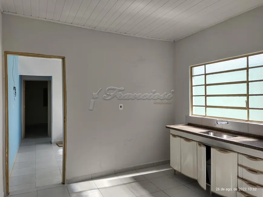 Foto 5 de Casa com 2 quartos à venda, 150m2 em Jardim das Rosas, Itapetininga - SP