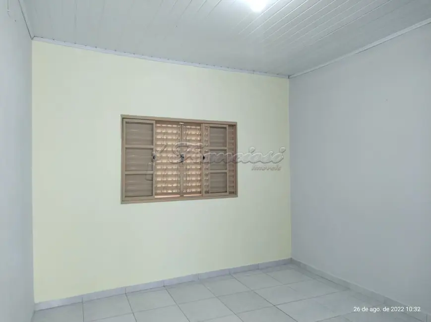 Foto 8 de Casa com 2 quartos à venda, 150m2 em Jardim das Rosas, Itapetininga - SP