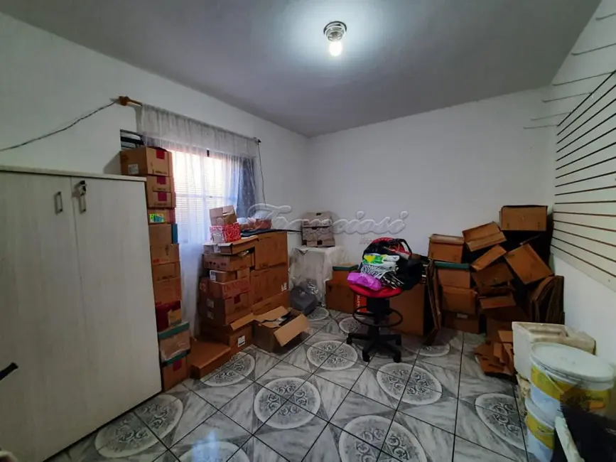 Foto 7 de Casa com 3 quartos à venda, 150m2 em Vila Santana, Itapetininga - SP