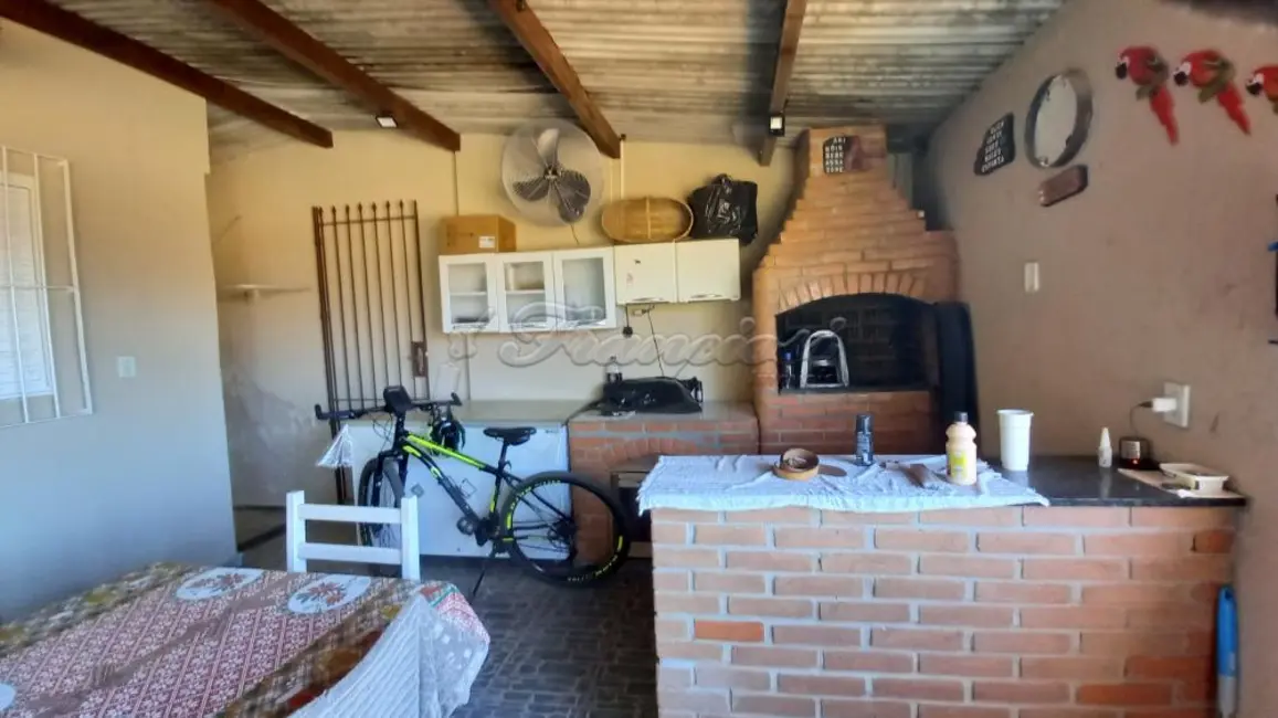 Foto 7 de Casa com 2 quartos à venda, 224m2 em Vila Belo Horizonte, Itapetininga - SP