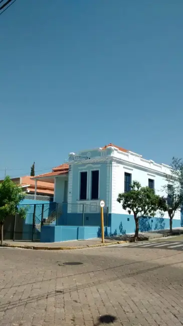 Foto 1 de Casa com 4 quartos à venda, 320m2 em Centro, Lins - SP