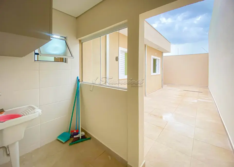 Casa com 2 quartos à venda, 150m2 em Itapetininga - SP - imagem 9 Foto 9 de Casa com 2 quartos à venda, 150m2 em Itapetininga - SP