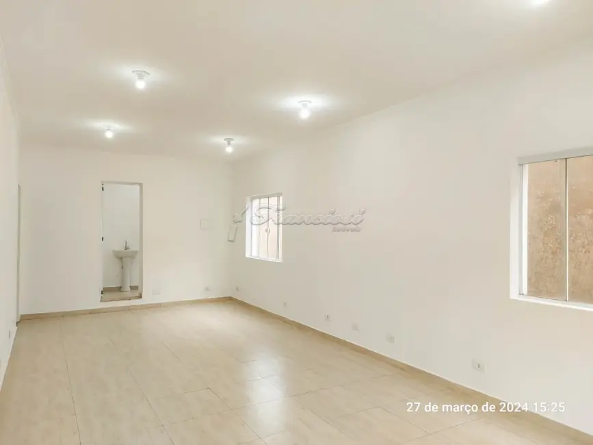 Prédio Inteiro para alugar, 38m2 em Centro, Itapetininga - SP - imagem 4 Foto 4 de Prédio Inteiro para alugar, 38m2 em Centro, Itapetininga - SP