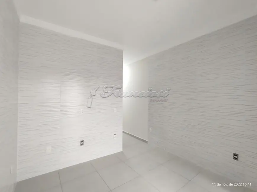 Kitnet com 1 quarto para alugar, 26m2 em Jardim Brasil, Itapetininga - SP - imagem 3 Foto 3 de Kitnet com 1 quarto para alugar, 26m2 em Jardim Brasil, Itapetininga - SP
