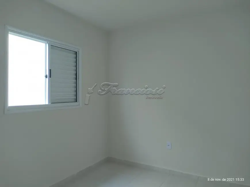 Casa com 2 quartos à venda, 45m2 em Itapetininga - SP - imagem 4 Foto 4 de Casa com 2 quartos à venda, 45m2 em Itapetininga - SP