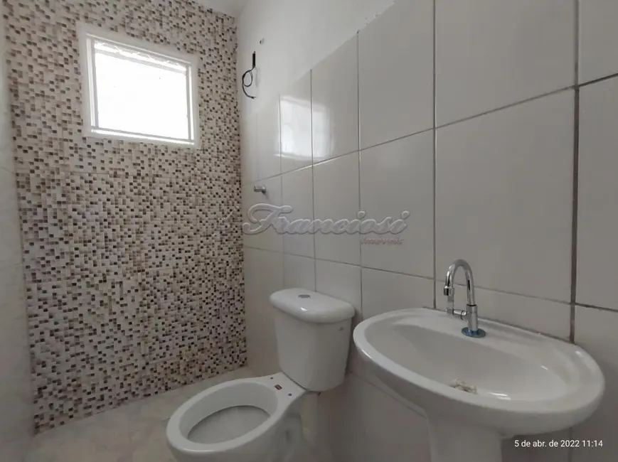 Casa com 3 quartos à venda, 138m2 em Parque São Bento, Itapetininga - SP - imagem 3 Foto 3 de Casa com 3 quartos à venda, 138m2 em Parque São Bento, Itapetininga - SP