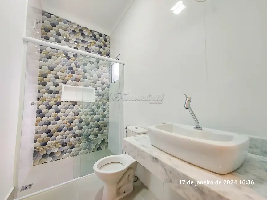 Casa de Condomínio com 3 quartos à venda, 188m2 em Vila Progresso, Itapetininga - SP - imagem 5 Foto 5 de Casa de Condomínio com 3 quartos à venda, 188m2 em Vila Progresso, Itapetininga - SP