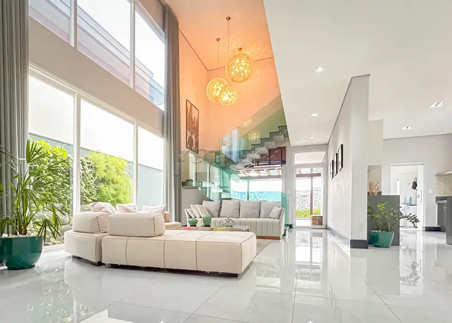 Foto 1 de Casa de Condomínio com 3 quartos à venda, 360m2 em Jardim Colombo, Itapetininga - SP
