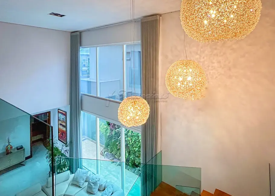 Casa de Condomínio com 3 quartos à venda, 360m2 em Jardim Colombo, Itapetininga - SP - imagem 9 Foto 9 de Casa de Condomínio com 3 quartos à venda, 360m2 em Jardim Colombo, Itapetininga - SP